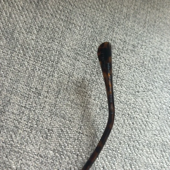 Tom Ford Sunglasses - Picture 2 of 9